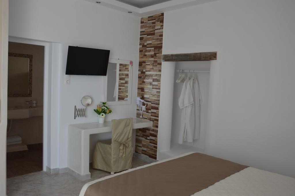 Pantheon Hotel Agios Georgios  ภายนอก รูปภาพ