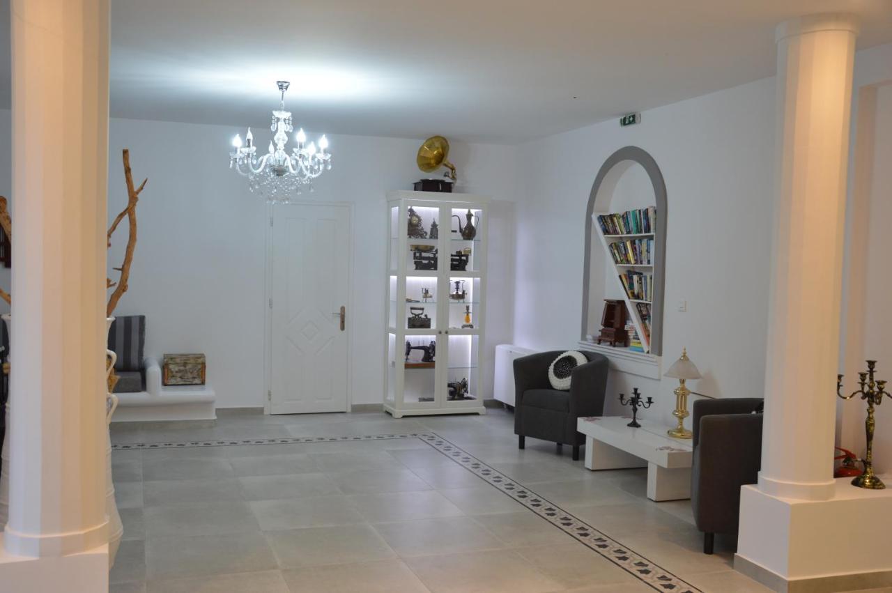 Pantheon Hotel Agios Georgios  ภายนอก รูปภาพ